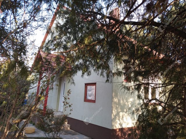 Eladó családi ház, Muronyon 25.9 M Ft, 5 szobás