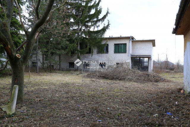 Eladó családi ház, Gyömrőn 399 M Ft, 17 szobás