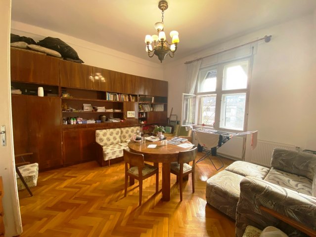 Eladó téglalakás, Szegeden, Bécsi körúton 56.5 M Ft, 2 szobás