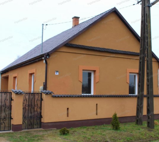 Eladó családi ház, Mérken 18 M Ft, 2 szobás
