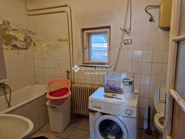 Eladó családi ház, Budapesten, XIX. kerületben 55 M Ft, 2 szobás