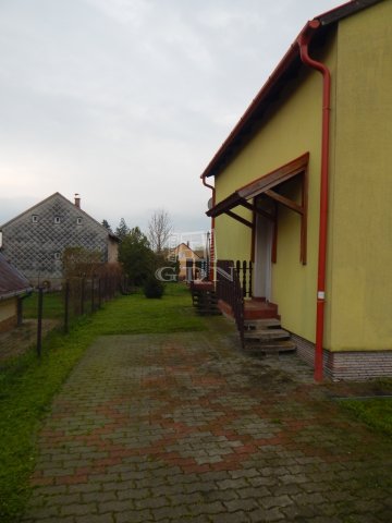 Eladó ikerház, Vonyarcvashegyen 75 M Ft, 2+1 szobás