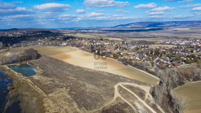 Eladó telek, Fehérvárcsurgón 30 M Ft / költözzbe.hu