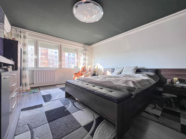 Eladó panellakás, Budapesten, XX. kerületben 59.9 M Ft, 2 szobás
