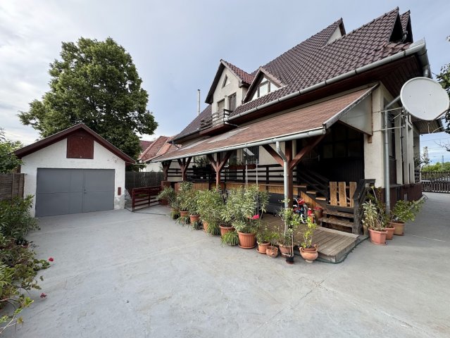 Eladó családi ház, Tökölön 125 M Ft, 6 szobás