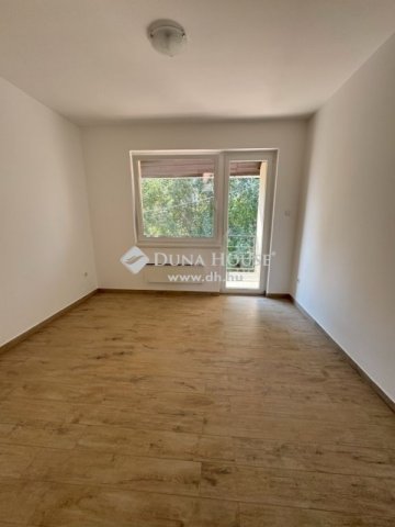Eladó családi ház, Kecskeméten 97 M Ft, 4 szobás
