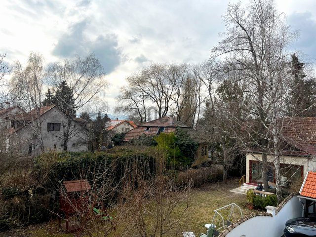 Kiadó ikerház, albérlet, Budapesten, III. kerületben, 3 szobás