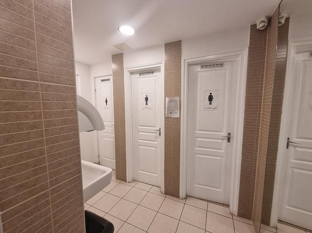 Kiadó iroda, Budapesten, IX. kerületben 80 E Ft / hó, 1 szobás