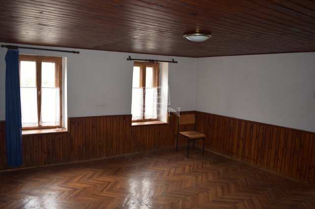 Eladó családi ház, Szőcén 26.99 M Ft, 3 szobás