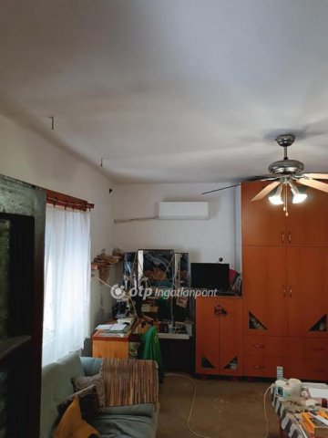 Eladó családi ház, Tiszavasváriban 17 M Ft, 3 szobás