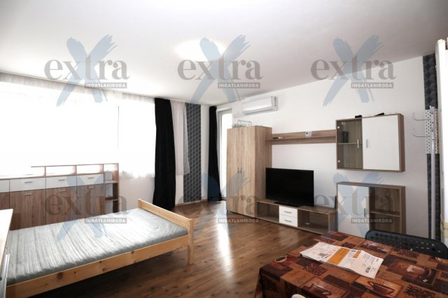 Kiadó téglalakás, albérlet, Szegeden 130 E Ft / hó, 1 szobás