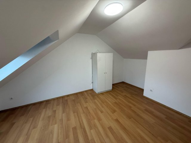 Eladó téglalakás, Mosonmagyaróváron 36.9 M Ft, 2 szobás