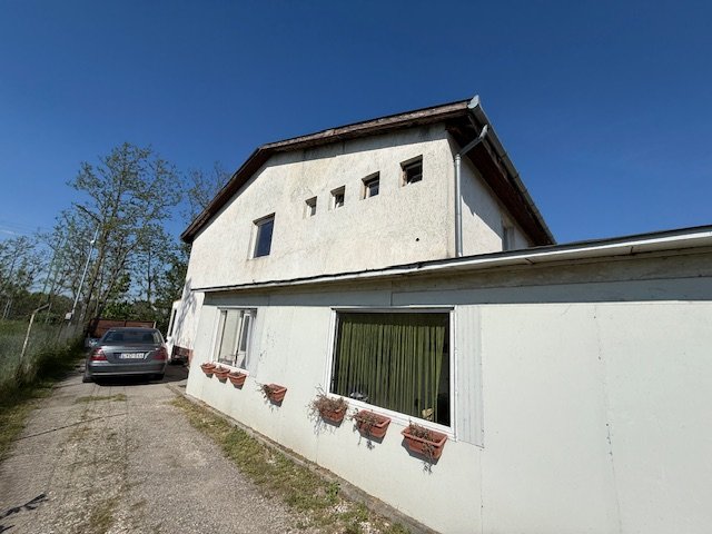 Eladó ipari ingatlan, Üllőn 420 M Ft / költözzbe.hu