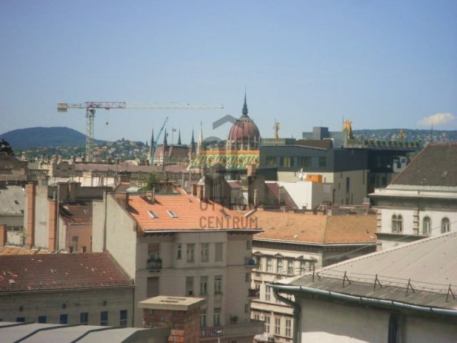 Eladó téglalakás, Budapesten, VI. kerületben 210 M Ft, 5 szobás