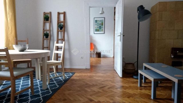 Eladó téglalakás, Budapesten, VII. kerületben 69.9 M Ft