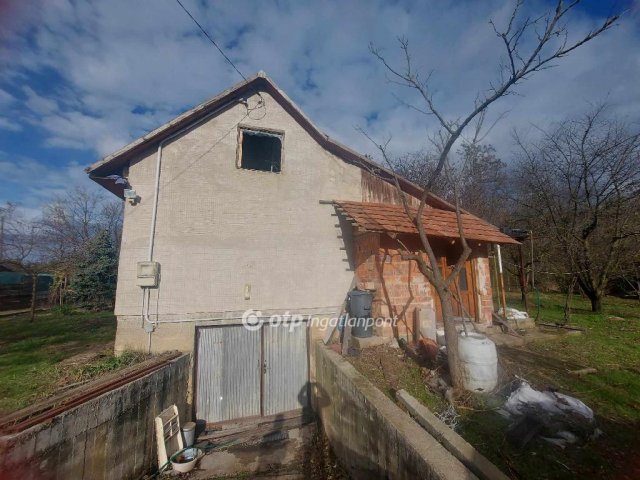Eladó családi ház, Debrecenben 8.999 M Ft, 1 szobás
