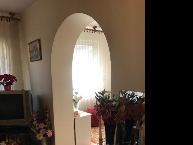 Eladó téglalakás, Szegeden 63 M Ft, 3 szobás