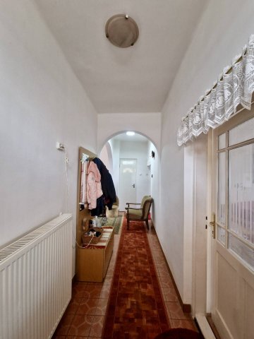 Eladó családi ház, Encsen 41.5 M Ft, 3 szobás