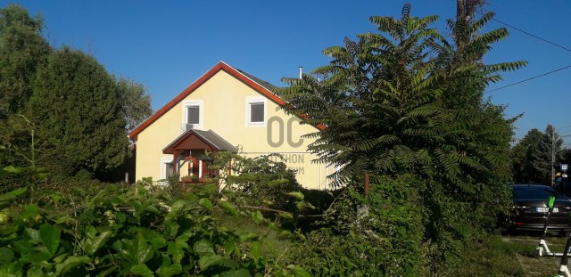 Kiadó ikerház, albérlet, Gödön 590 E Ft / hó, 4 szobás