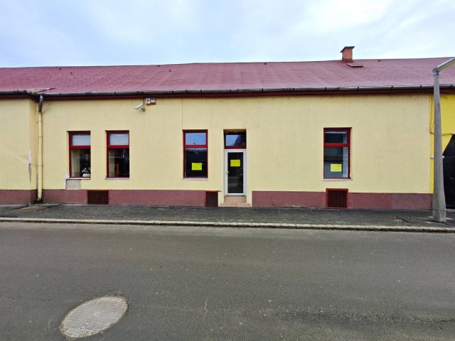 Kiadó üzlethelyiség, Miskolcon 200 E Ft / hó