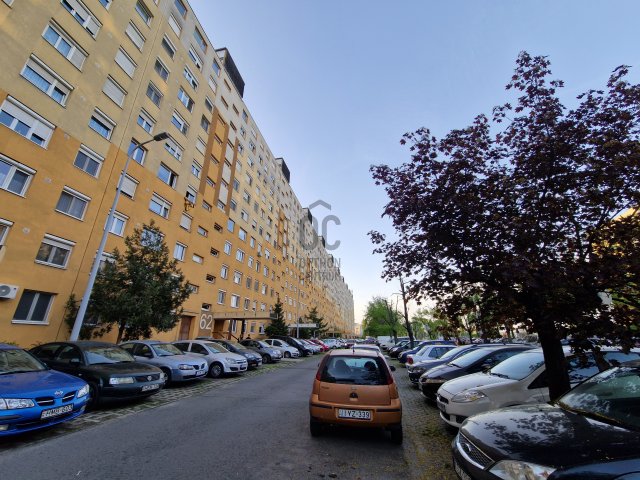 Eladó panellakás, Budapesten, XV. kerületben 60.9 M Ft, 3 szobás