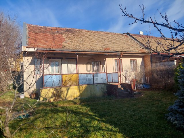 Eladó családi ház, Budaörsön 59.9 M Ft, 3 szobás