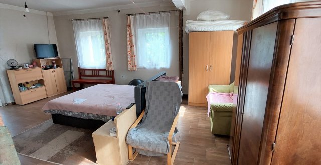 Eladó családi ház, Nemesrempehollóson 15.9 M Ft, 2 szobás