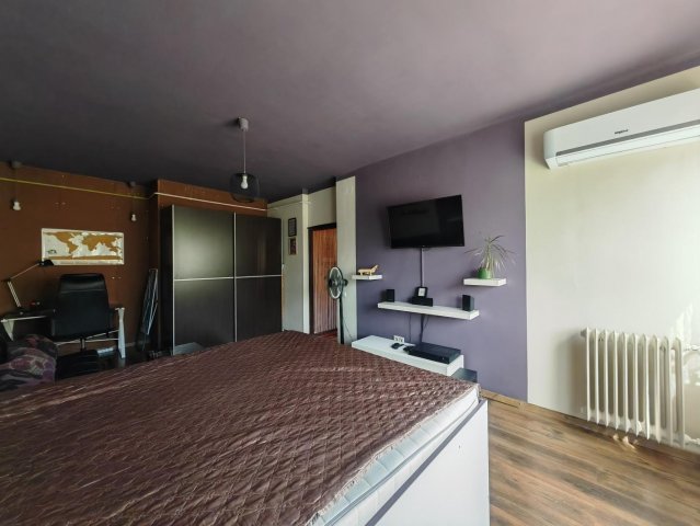Kiadó téglalakás, albérlet, Tatabányán 150 E Ft / hó