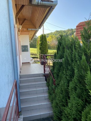 Eladó családi ház, Orfűn 83 M Ft, 6 szobás