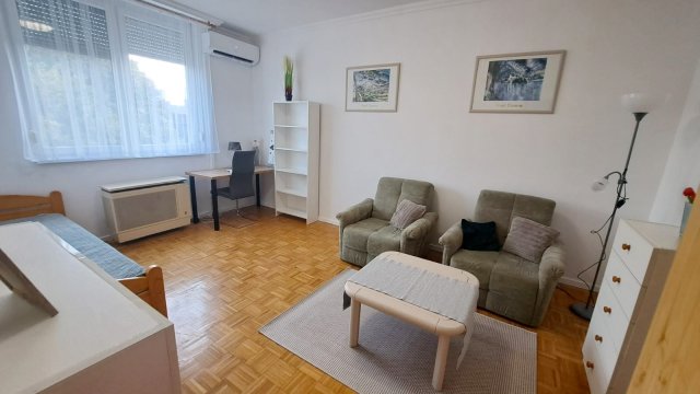 Kiadó téglalakás, albérlet, Debrecenben 230 E Ft / hó, 2 szobás