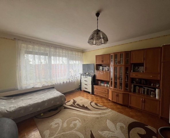 Eladó téglalakás, Környén 29.9 M Ft, 2 szobás