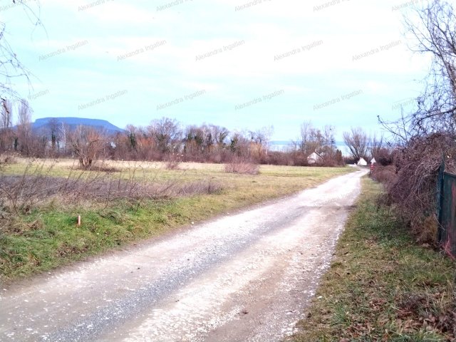 Eladó mezogazdasagi ingatlan, Balatonedericsen 24.9 M Ft, 3 szobás