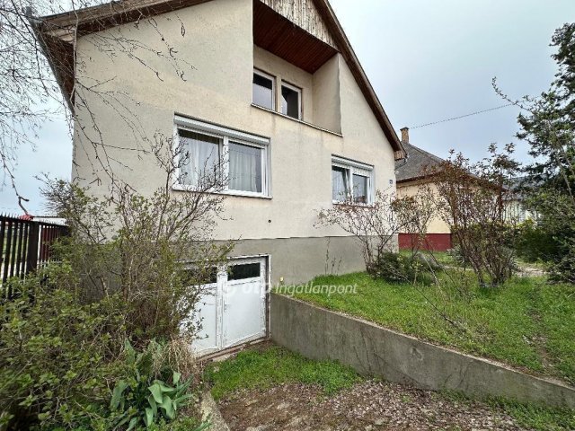 Eladó családi ház, Nyíregyházán 40 M Ft, 2 szobás