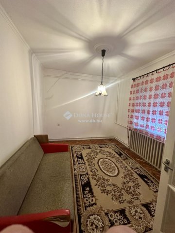Eladó családi ház, Nyíregyházán 29.9 M Ft, 3 szobás