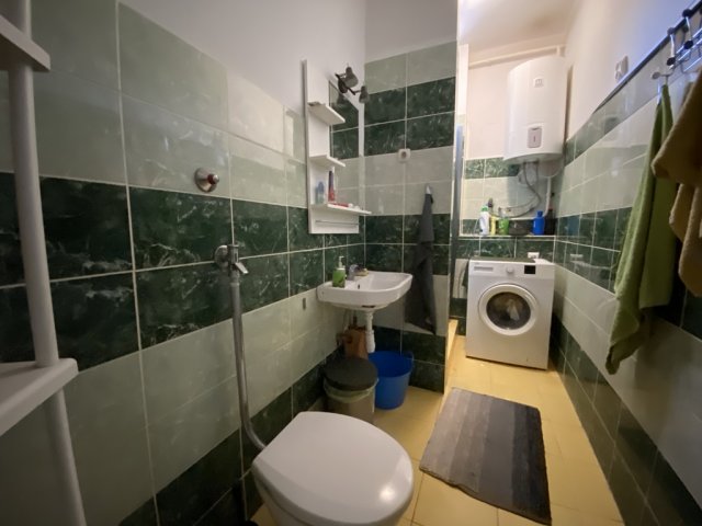 Kiadó téglalakás, albérlet, Pécsett 150 E Ft / hó, 2 szobás