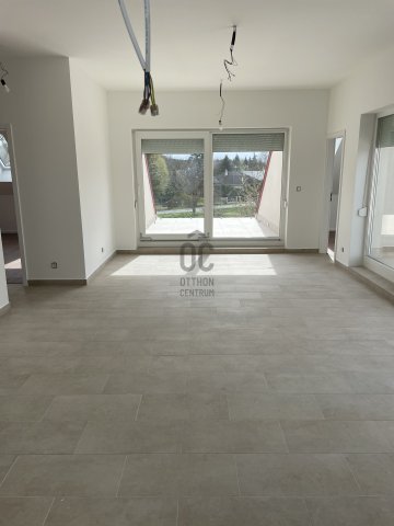 Eladó téglalakás, Balatonfűzfőn 88.8 M Ft, 4 szobás