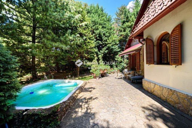 Eladó családi ház, Pátyon 149.9 M Ft, 4 szobás