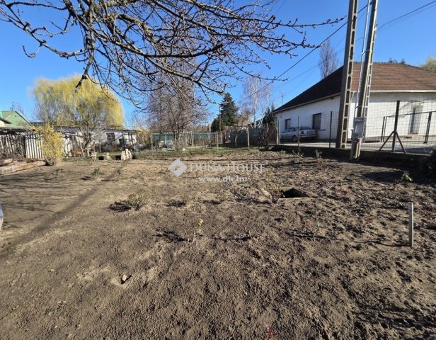 Eladó telek, Üllőn 27 M Ft / költözzbe.hu