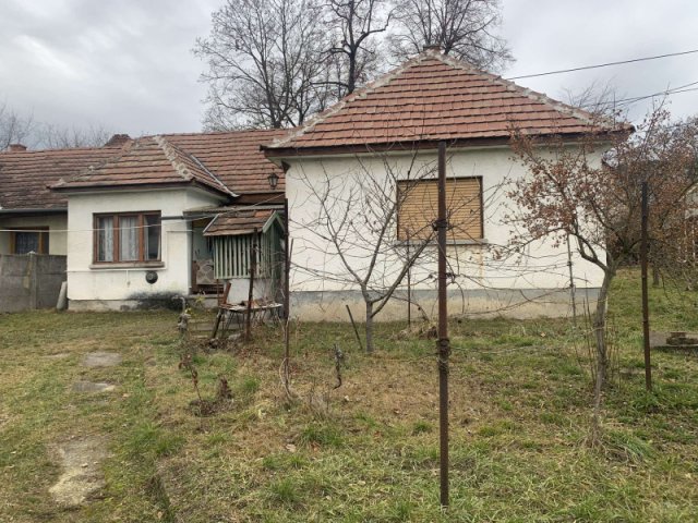 Eladó családi ház, Piliscsabán 25.9 M Ft, 3 szobás