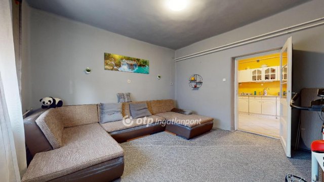 Eladó családi ház, Polgáron 19.5 M Ft, 2 szobás