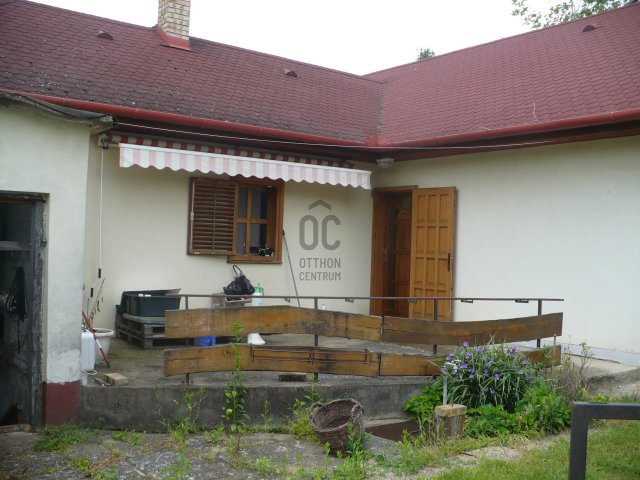 Eladó családi ház, Debrecenben 65 M Ft, 3 szobás