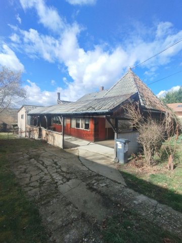 Eladó családi ház, Szóládon 54.9 M Ft, 4 szobás