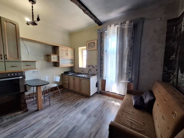 Eladó téglalakás, Makón, Gőzmalom utcában 23 M Ft, 2 szobás
