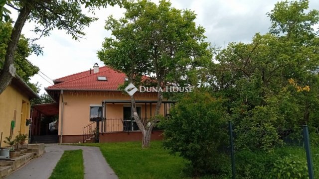 Eladó családi ház, Diósdon 157.5 M Ft, 5 szobás