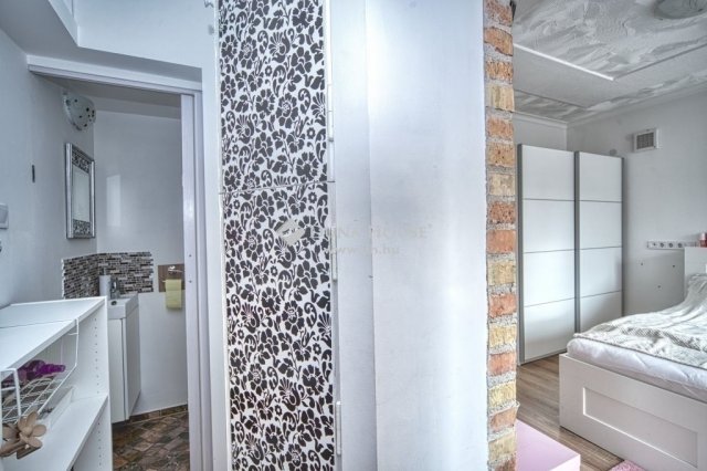 Eladó családi ház, Budapesten, XVIII. kerületben 79.9 M Ft