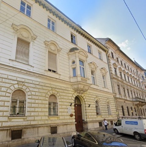 Eladó téglalakás, Budapesten, VI. kerületben 40 M Ft, 2 szobás