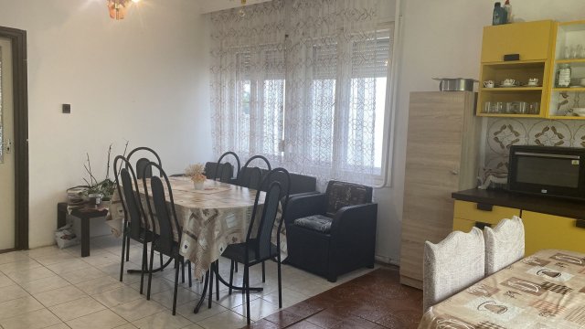 Kiadó családi ház, albérlet, Debrecenben 850 E Ft / hó