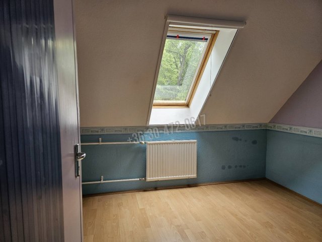 Kiadó panellakás, albérlet, Egerben 140 E Ft / hó, 3 szobás