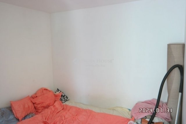 Eladó családi ház, Budapesten, XX. kerületben 89.9 M Ft