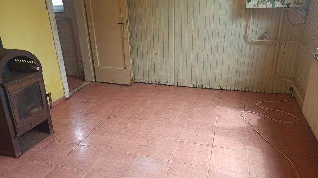 Eladó családi ház, Tárnokon 54.9 M Ft, 1 szobás